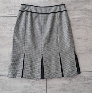 Carlisle White Black Houndstooth Wool Midi Skirt Women's Size 8